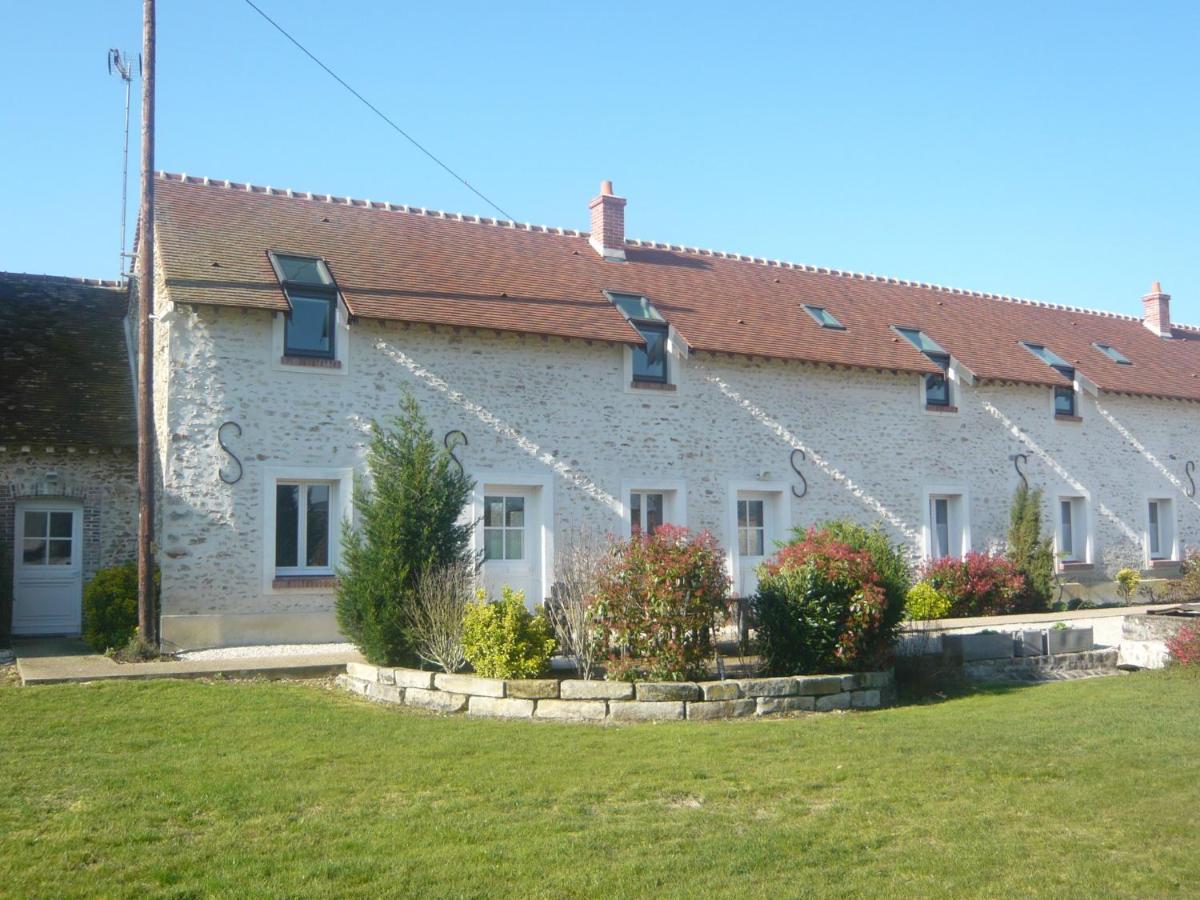 Вилла La Ferme De Presles Menainville Экстерьер фото